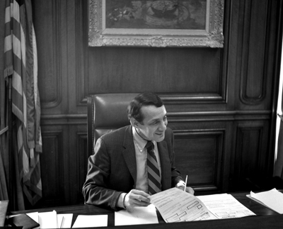 Harvey_Milk_in_1978_at_Mayor_Moscone's_Desk