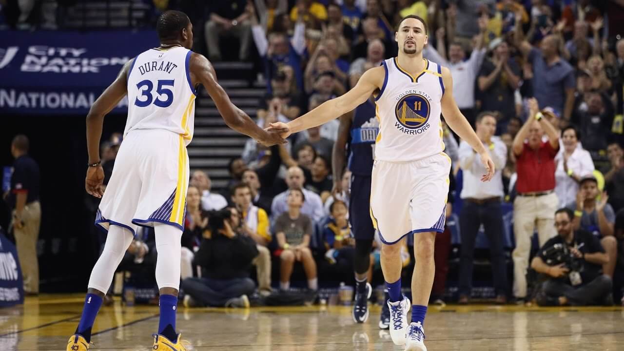 Warriors welcome back Barnes with a beatdown